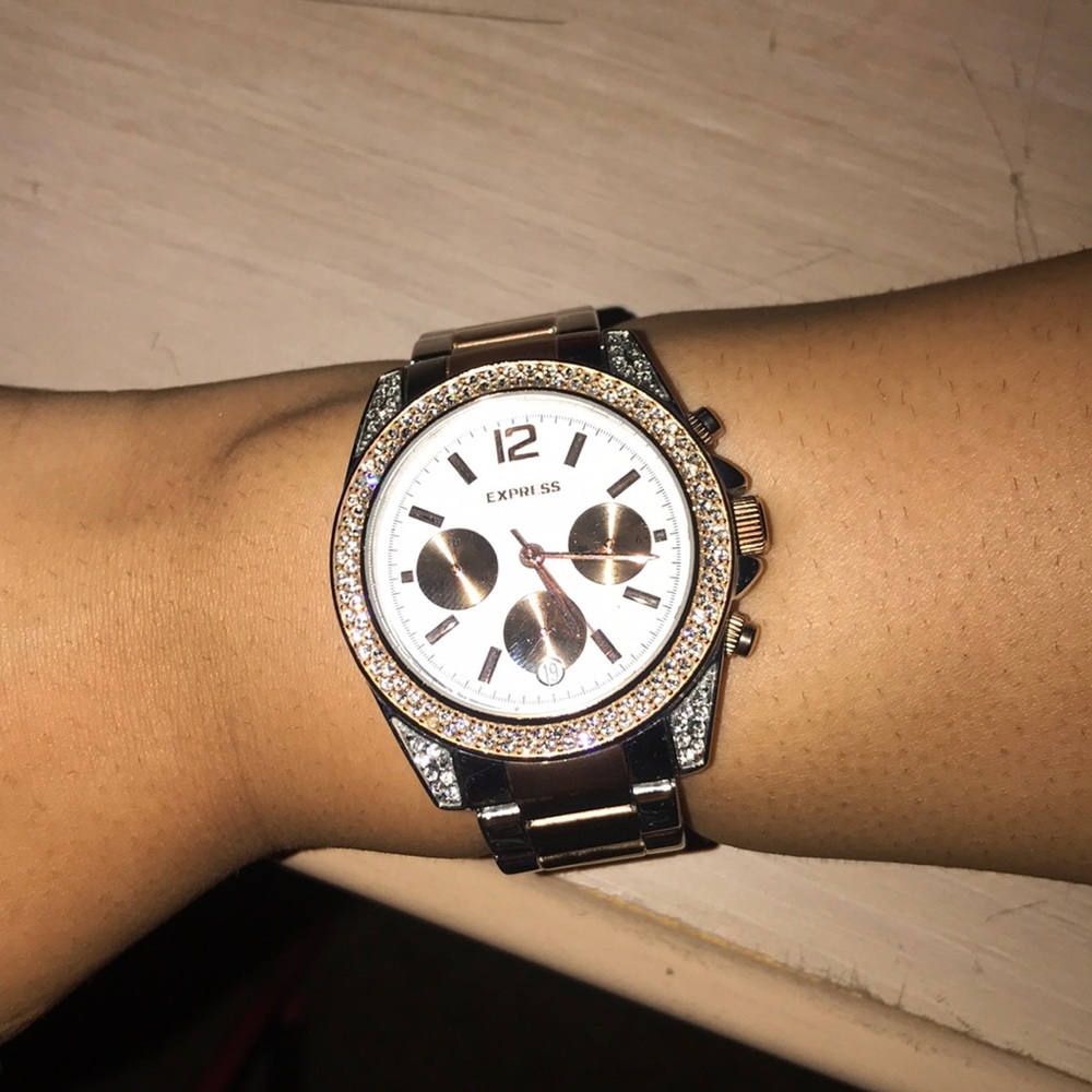Express watch